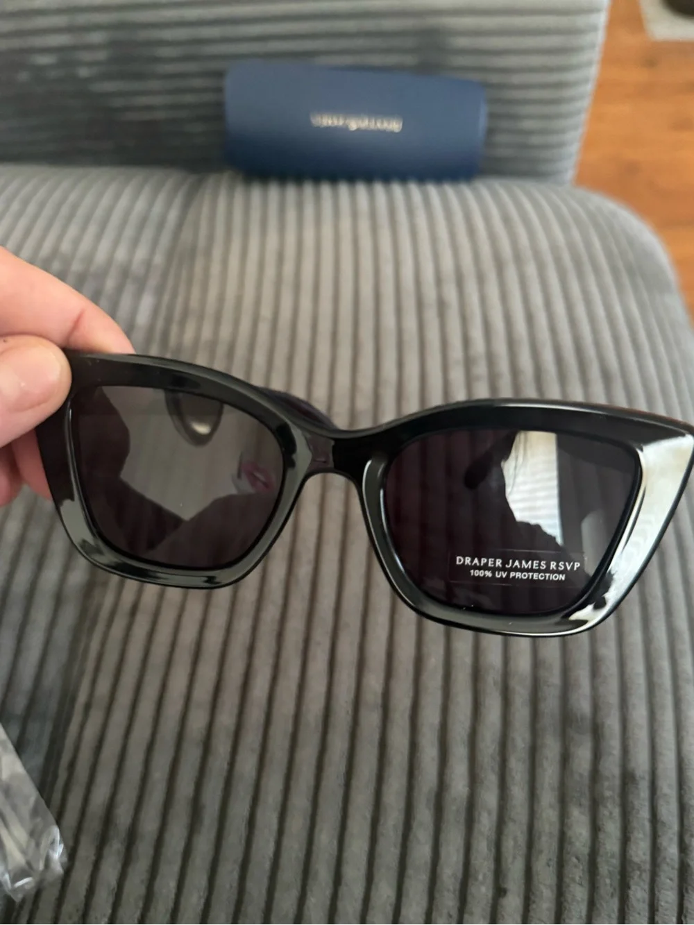 Draper James Black Cat-Eye Sunglasses Brand New! Women’s